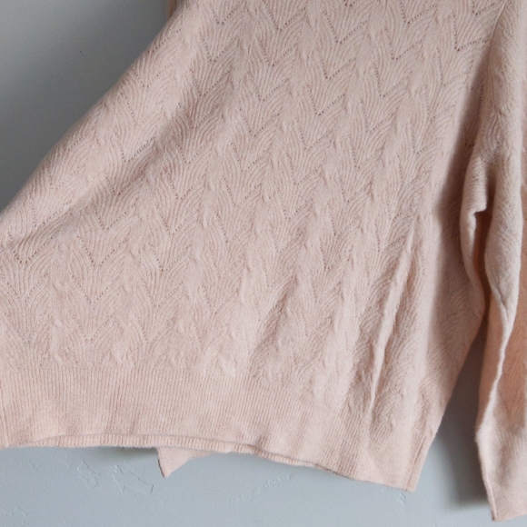 🆕🌿HALOGEN SWEATER🌿 - Picture 3 of 7